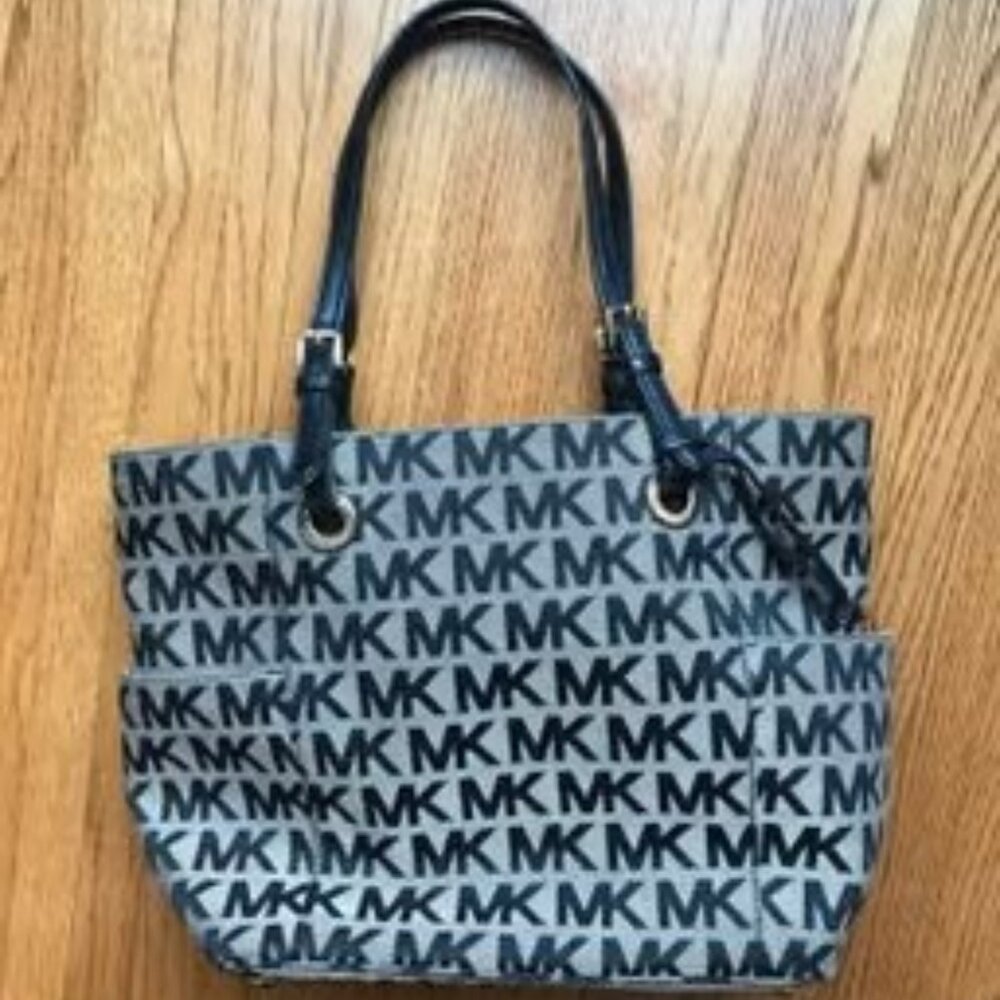 Michael Kors Tote